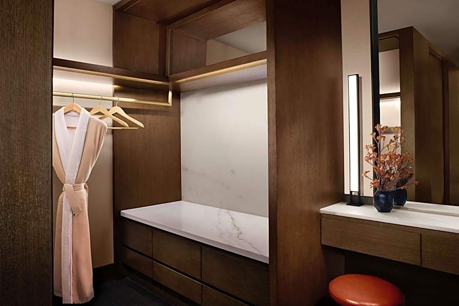 The Ritz-Carlton, Melbourne