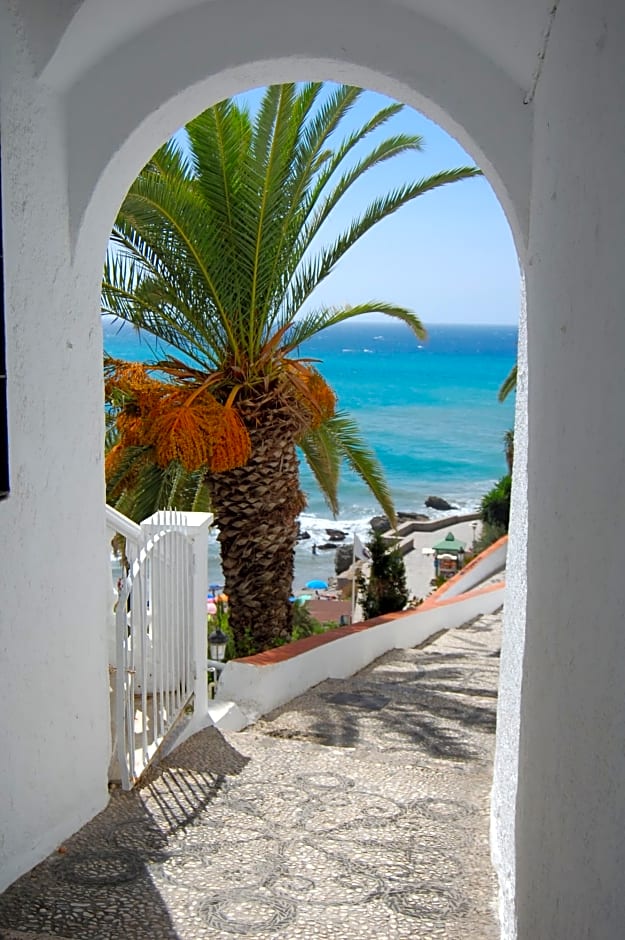 Apartamentos La Botica de Nerja