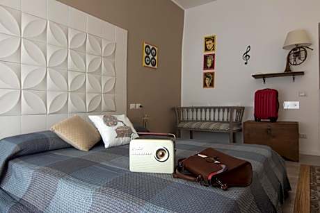 Triple Room with Private Bathroom