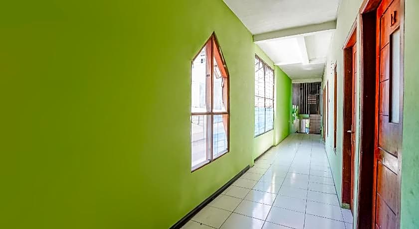 OYO Life 93009 Griya Nautika Sedati