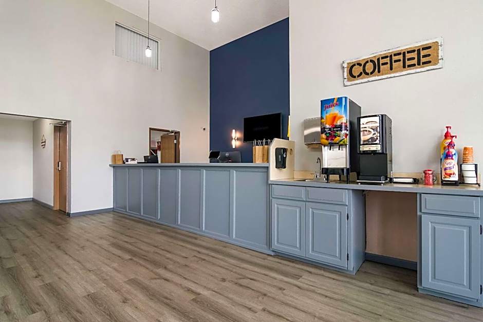 Econo Lodge Branson Theater District