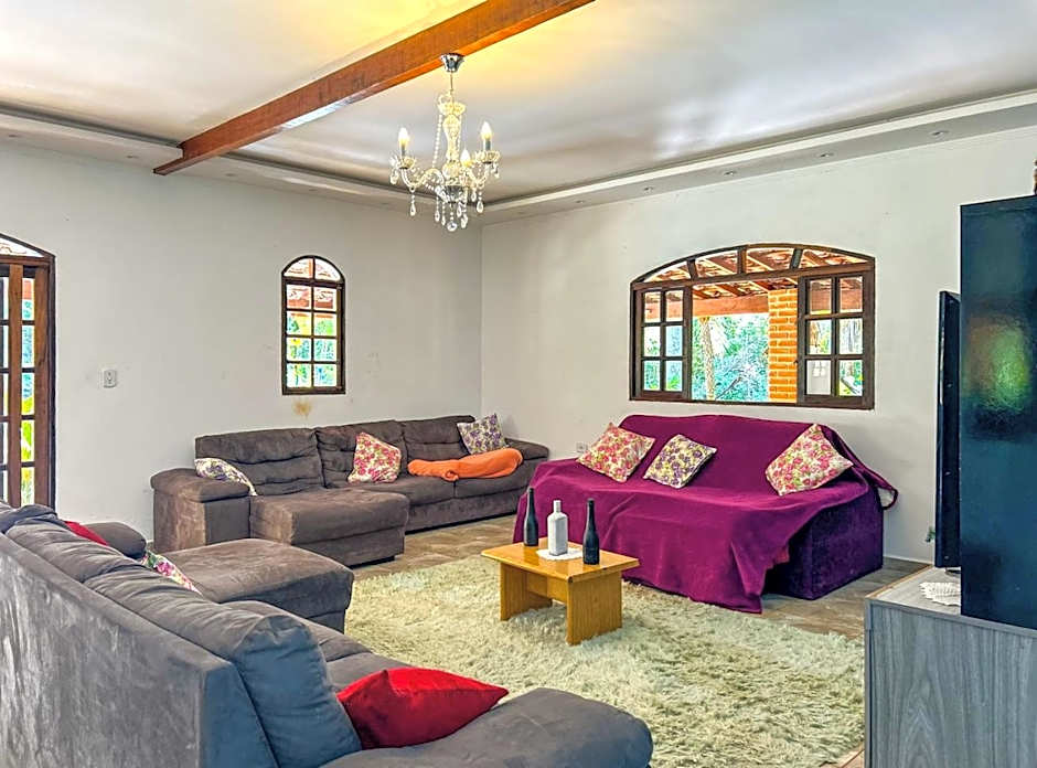 Chacara com lazer e conforto em Joanopolis SP