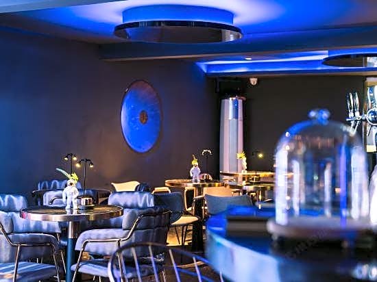 Lanyue Hotel
