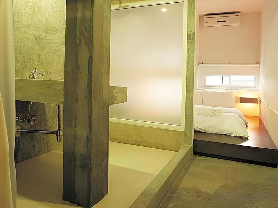 Qilombo Hostel Silom - HQ