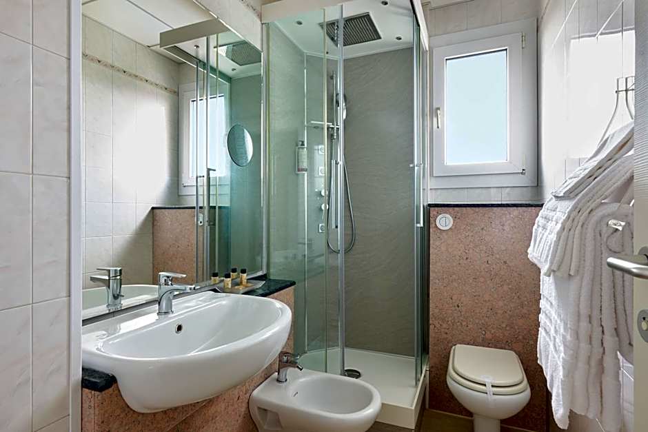 Hotel Croce Di Malta