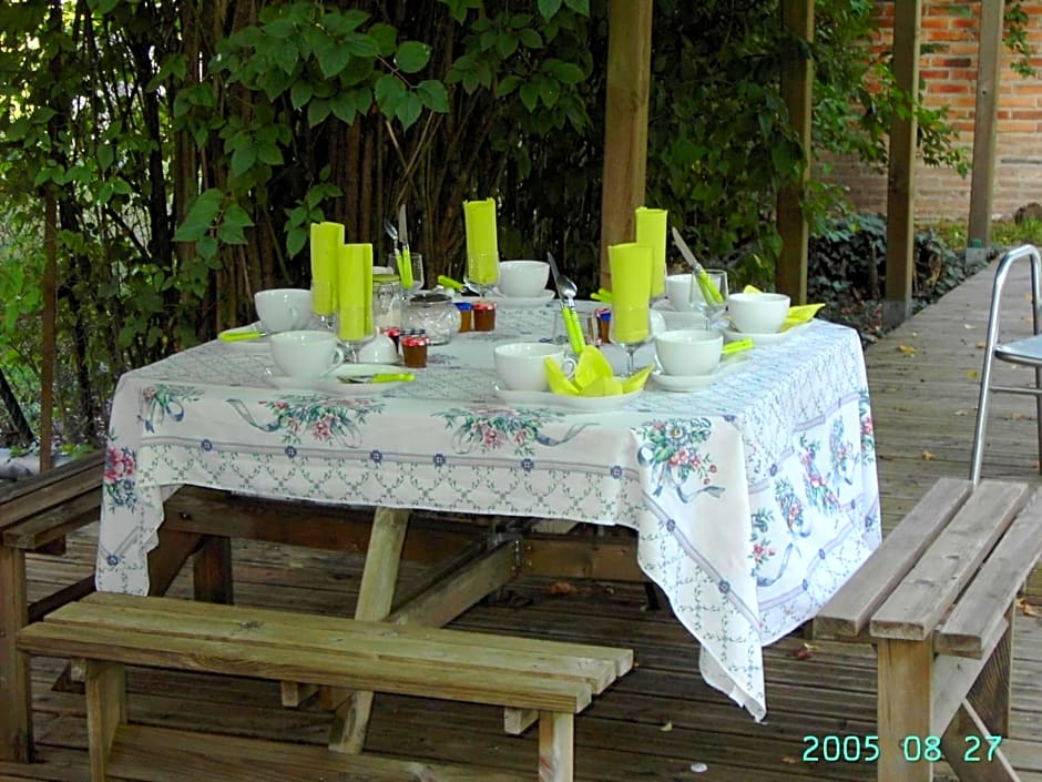 Chambres d'Hôtes Au Grillon Dort