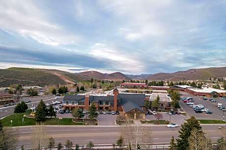 DoubleTree by Hilton Park City - The Yarrow
