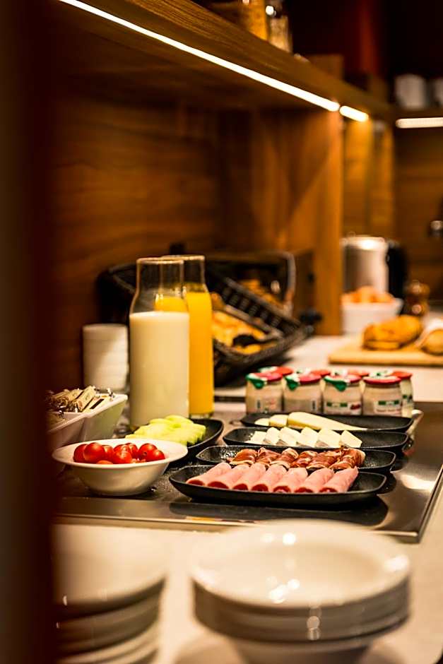 Hotel Montparnasse Saint Germain