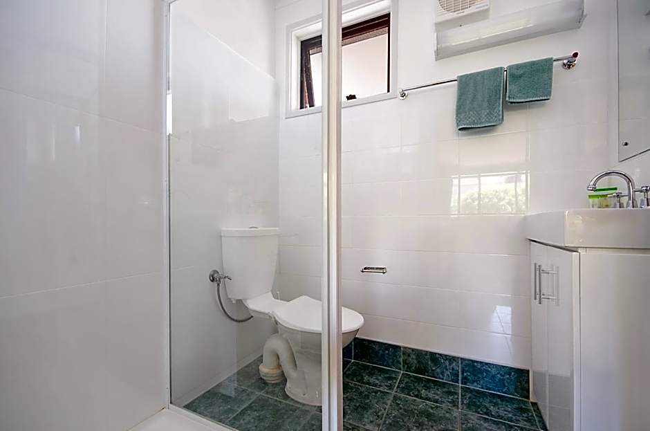 Whalers Rest Motor Inn