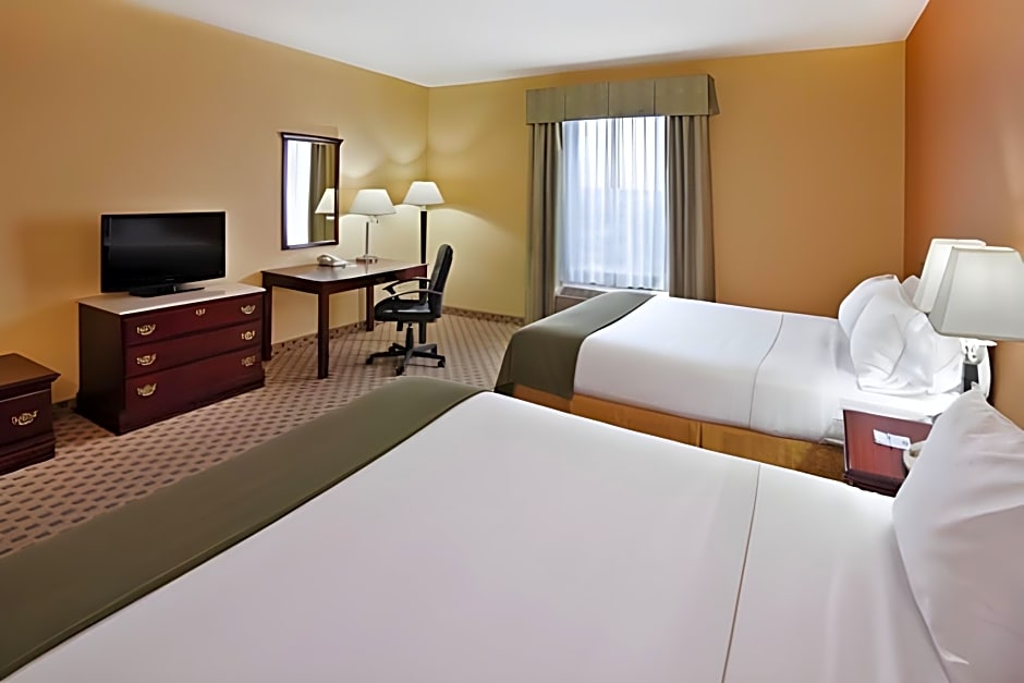 Holiday Inn Express Hotel & Suites Lebanon