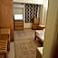 Applicators Hotel