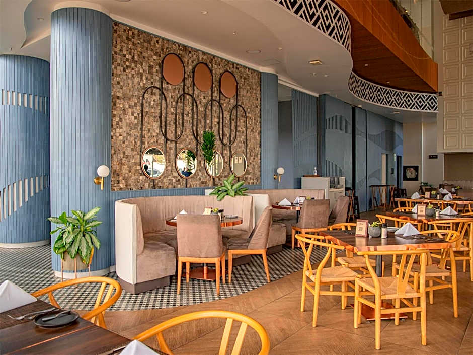 DoubleTree by Hilton Trujillo