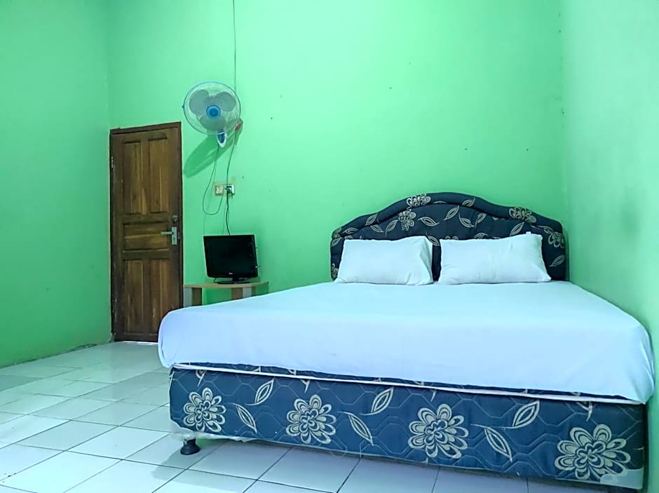 OYO 93411 Syariah Hotel Tomborang