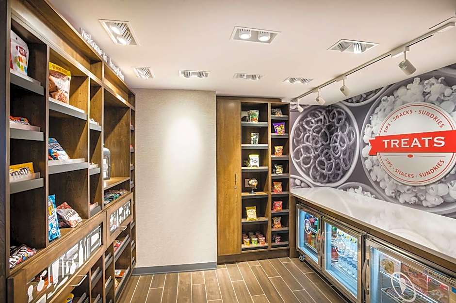 Hampton Inn By Hilton & Suites Houghton