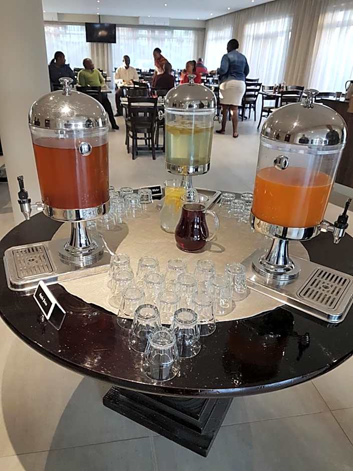 Hotel Savoy and Conference Centre