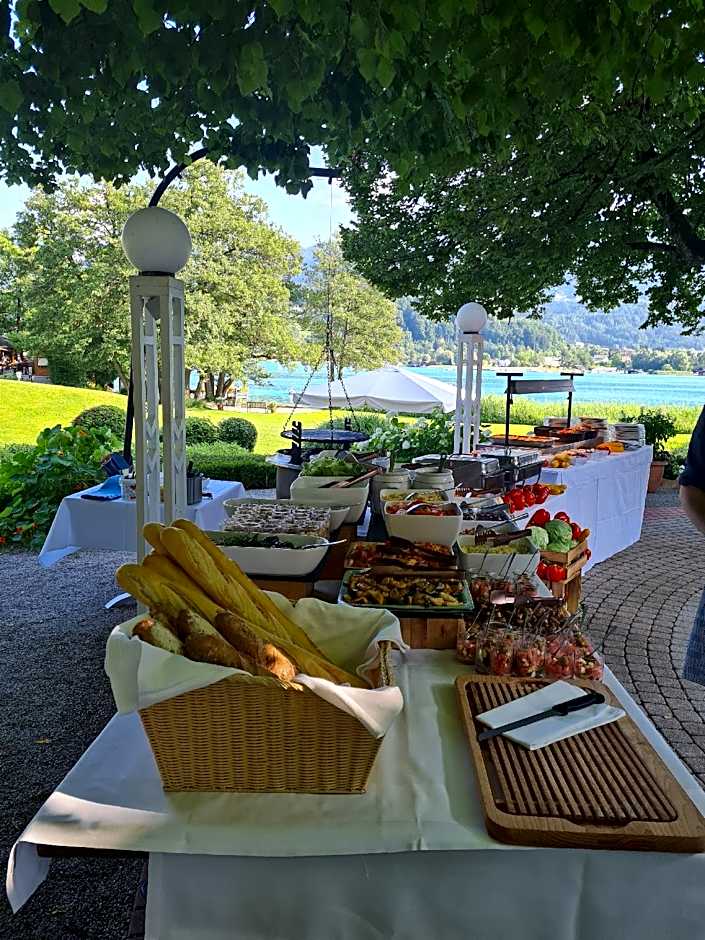 Inselhotel Faakersee