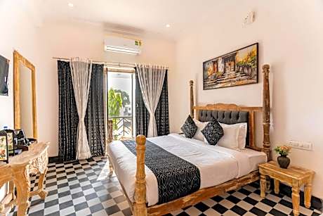 Double Room with Extra Bed