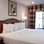 Studio City Court Yard Hotel