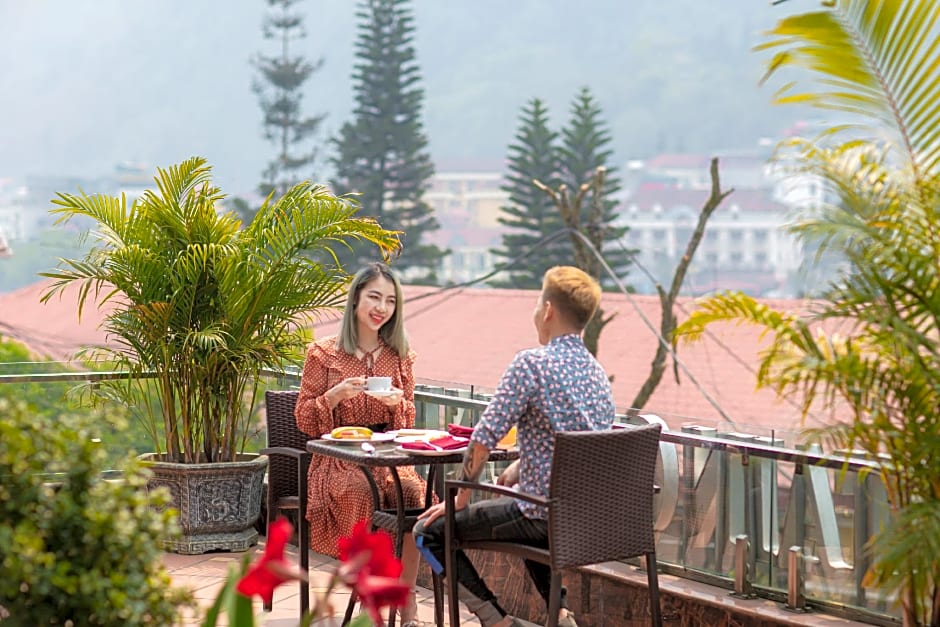 Sapa Mountain Queen House