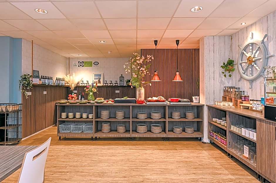 Court Garden Hotel - Ecodesigned