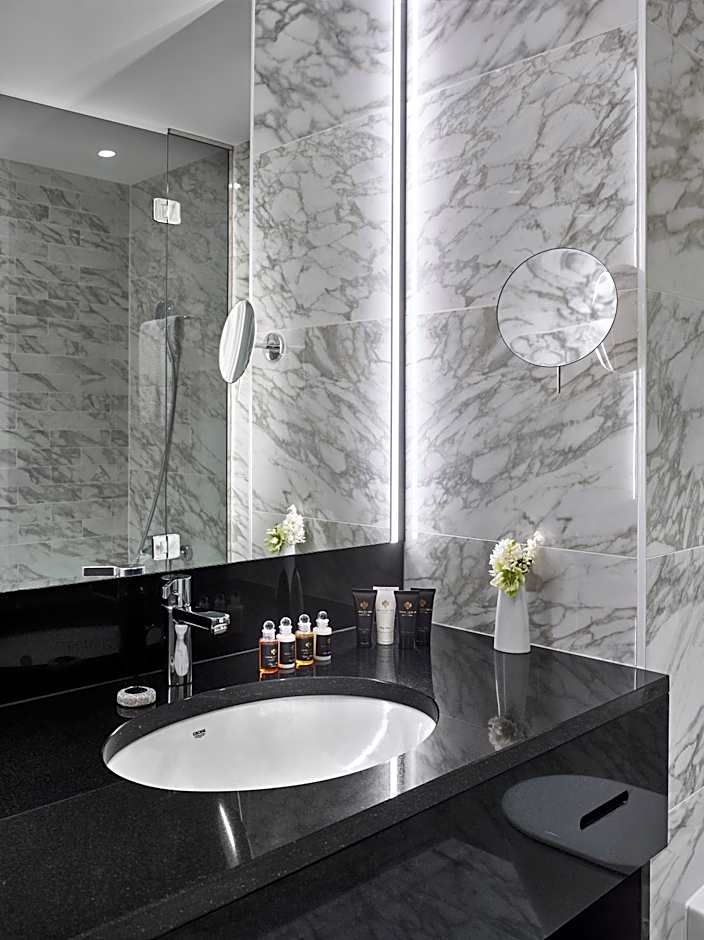 EST Grand Hotel Savoy