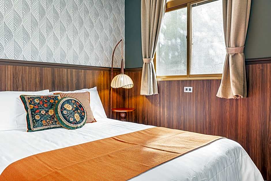 Pet Friendly Nostalgic Inn