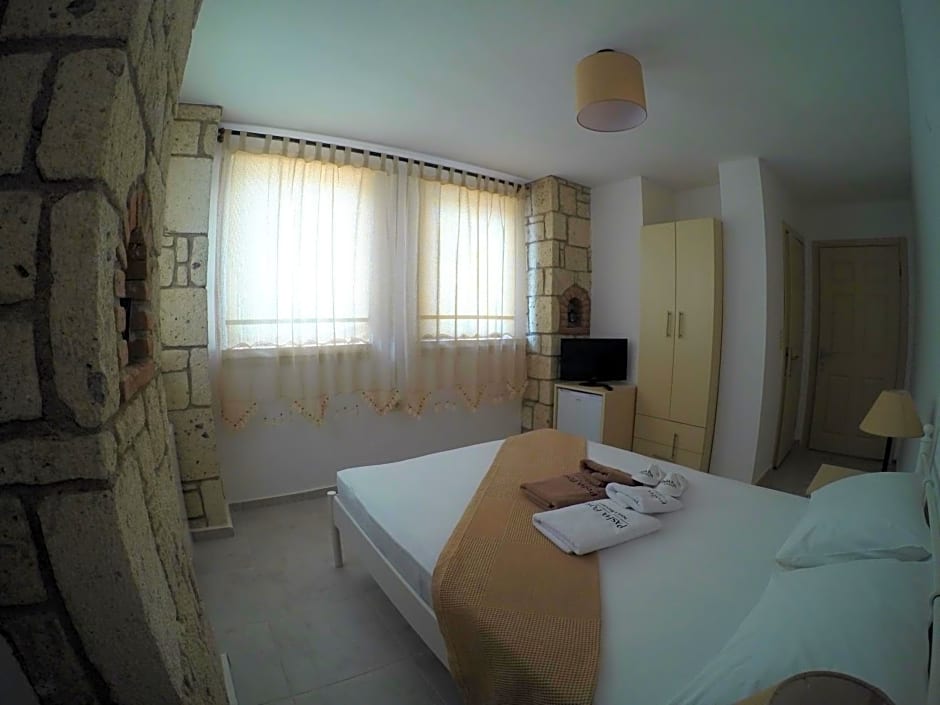 Pasha Port Hotel & Restaurant