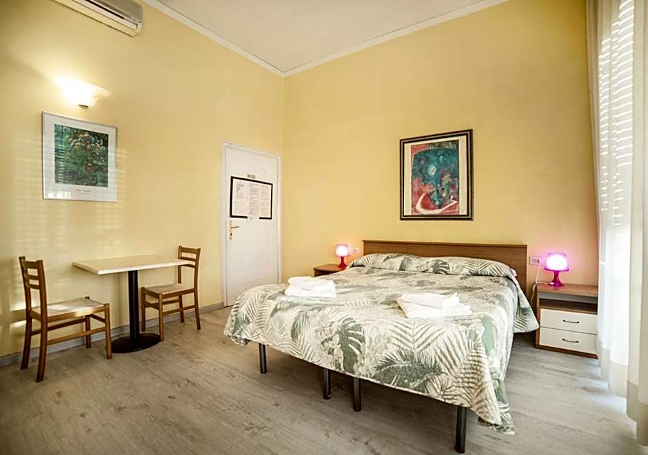 Argentiere Room Apartments