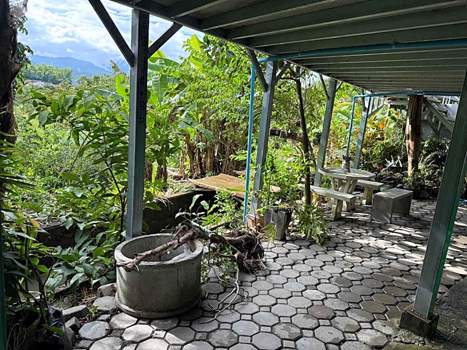 Sandee Place Mountain View Hotel โรงแรมแสนดีเพลส เมาเท่นวิว จอมทอง