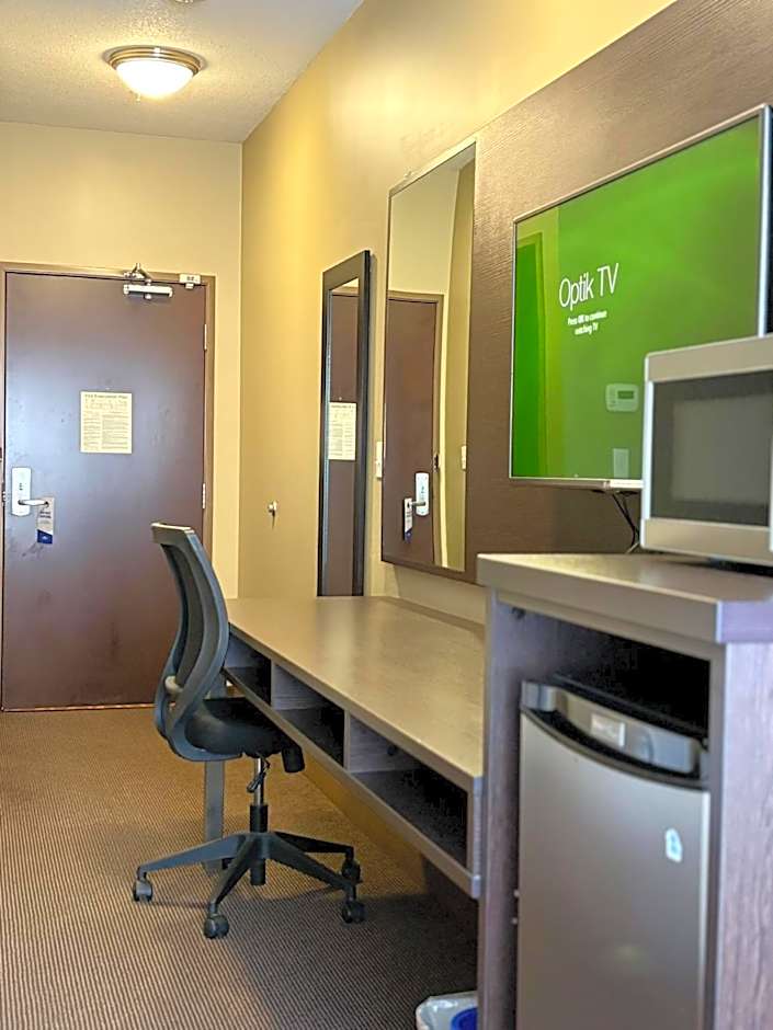 Microtel Inn & Suites By Wyndham Whitecourt