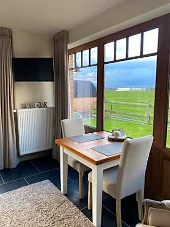 Deluxe Double Room with Shower