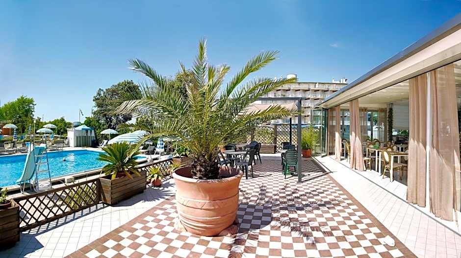 Hotel La Brezza frontemare