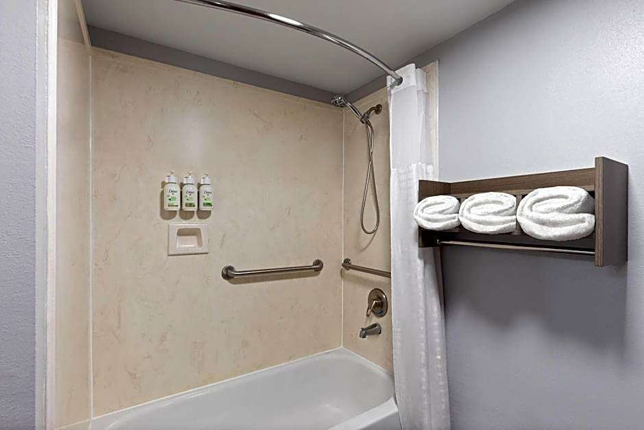 Baymont by Wyndham Moss Point/Pascagoula