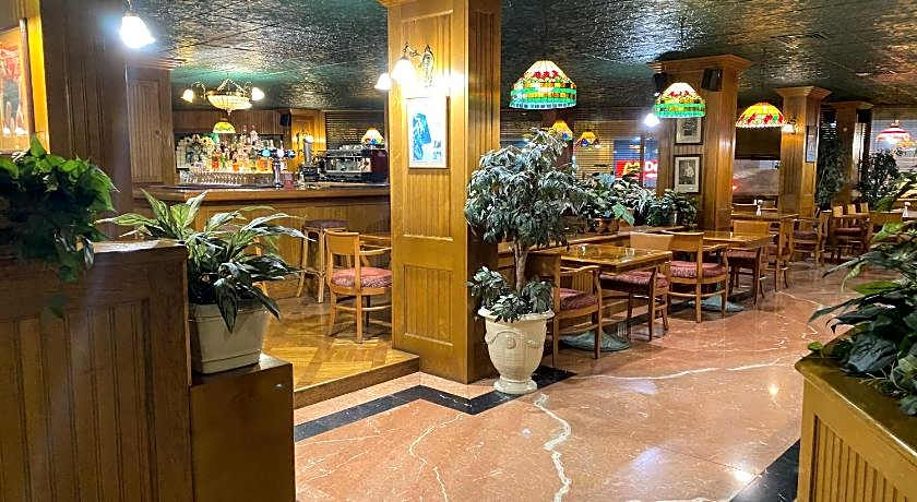 Mansouri Mansions Hotel