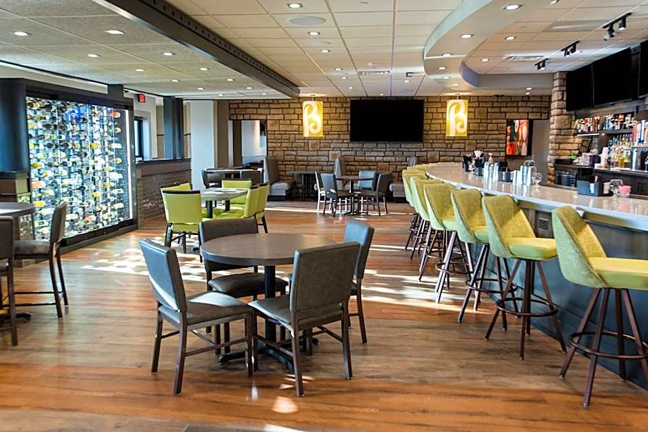 Holiday Inn Hotel & Suites Des Moines-Northwest By IHG
