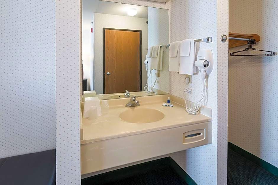 Rodeway inn Urbana Champaign University Area