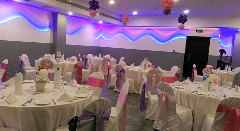 Park Regis Lotus Hotel