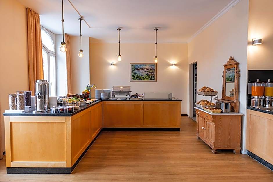 Novum Hotel Kronprinz Hamburg Hauptbahnhof