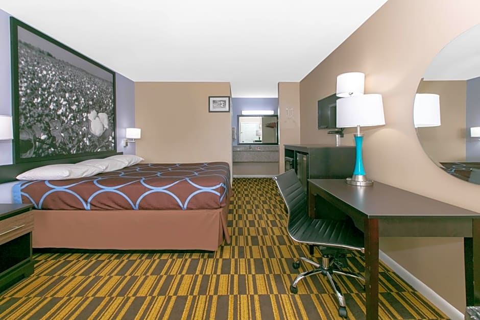Super 8 by Wyndham Ocean Springs Biloxi