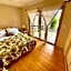 Beachfront 1 Bedroom Condo with Private Beach, Pool, Hot Tub