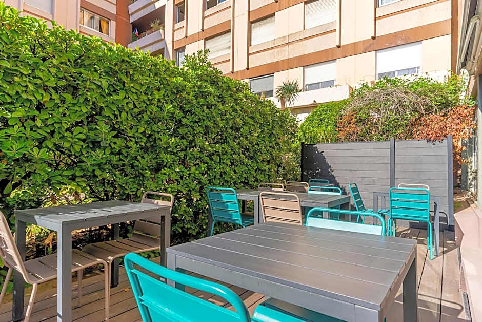 B&B HOTEL Marseille Prado Parc des Expositions