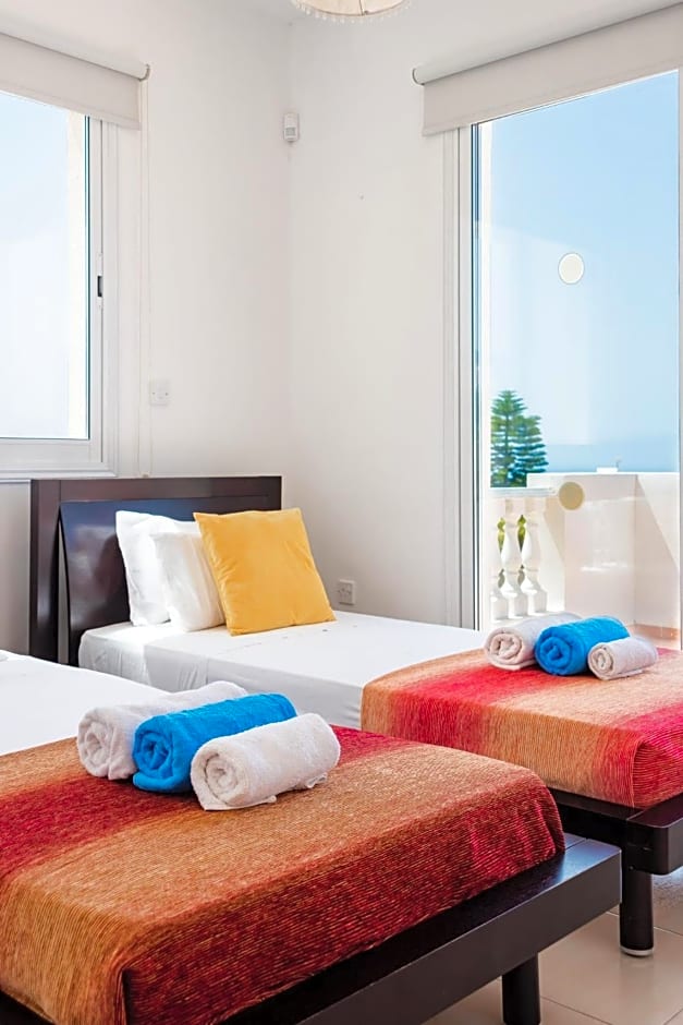 Villa Alysia by Ezoria Villas