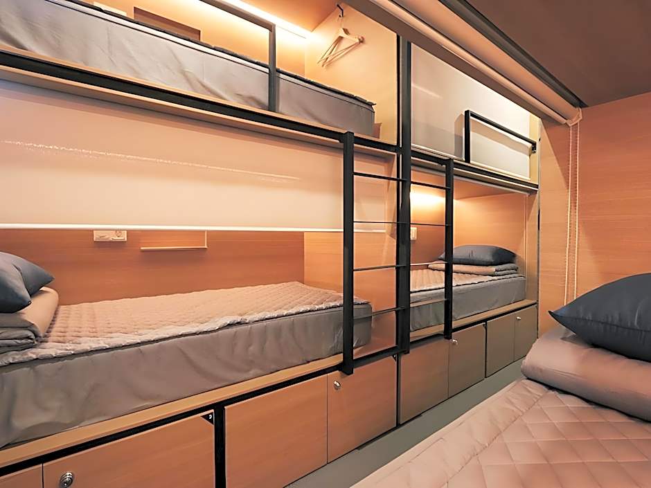 Blueboat Hostel Jeonju (Korea Quality)