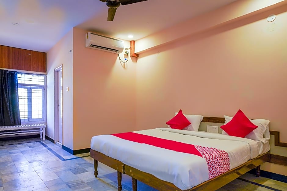 Hotel O Raja Residency Near Snow World