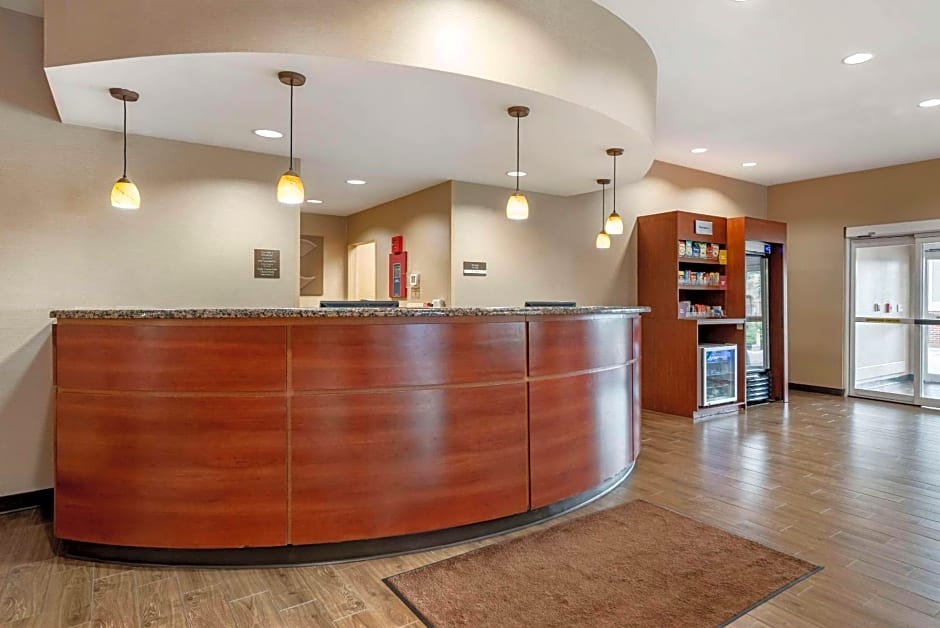 Comfort Suites Airport Flowood