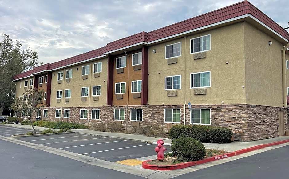 Red Roof Inn Hayward