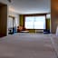 Holiday Inn Express & Suites Tulsa Midtown By IHG