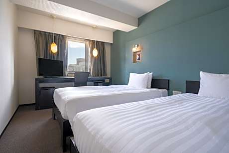 Standard Twin Room - Non-Smoking