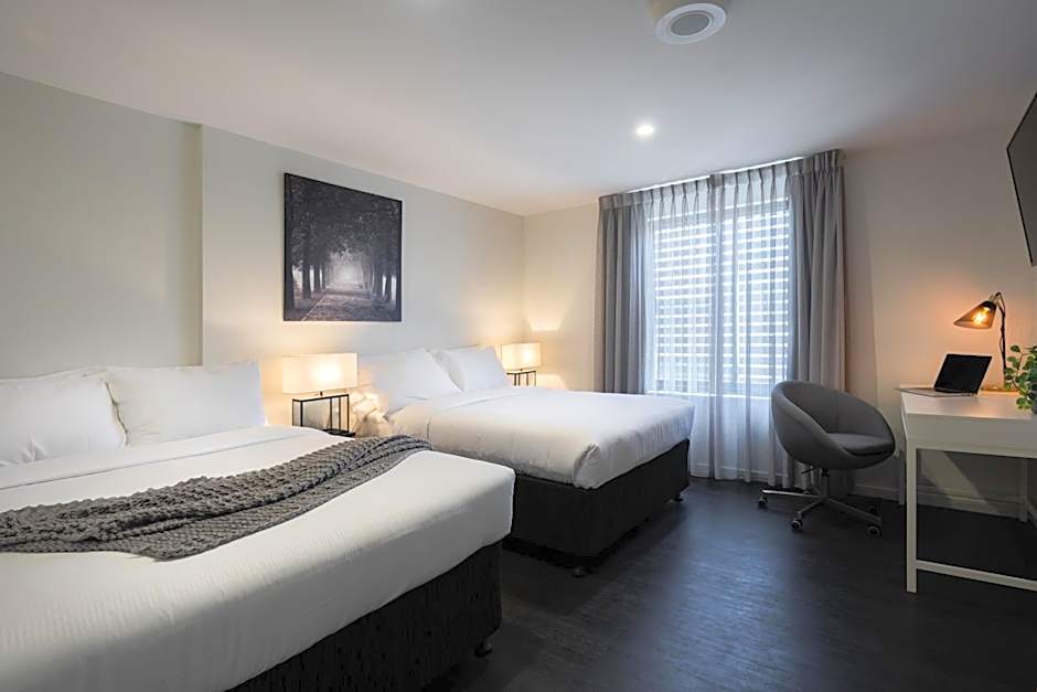 Ascot Budget Inn & Residences