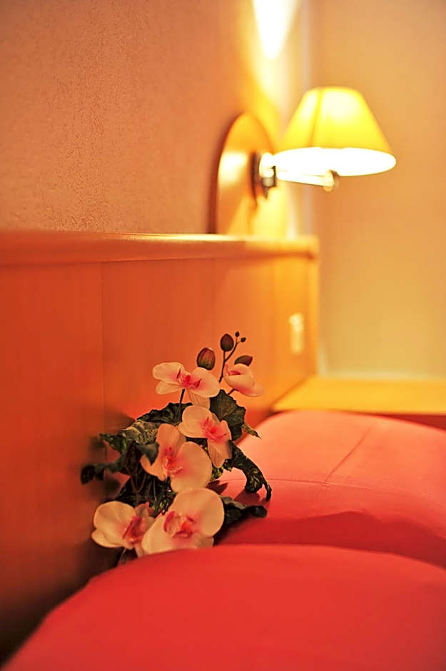 Hotel Ristorante Grotto Serta